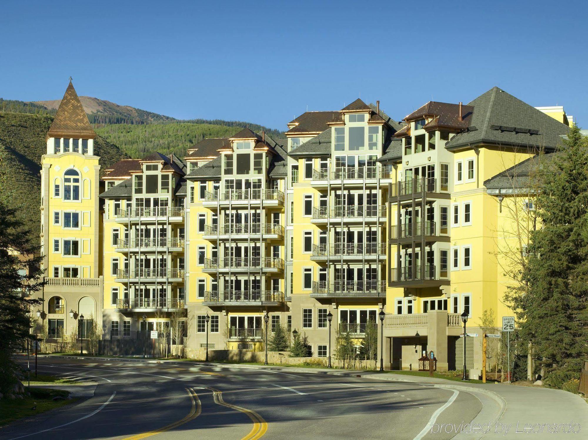 Legendary Lodging At The Ritz Vail Exterior photo