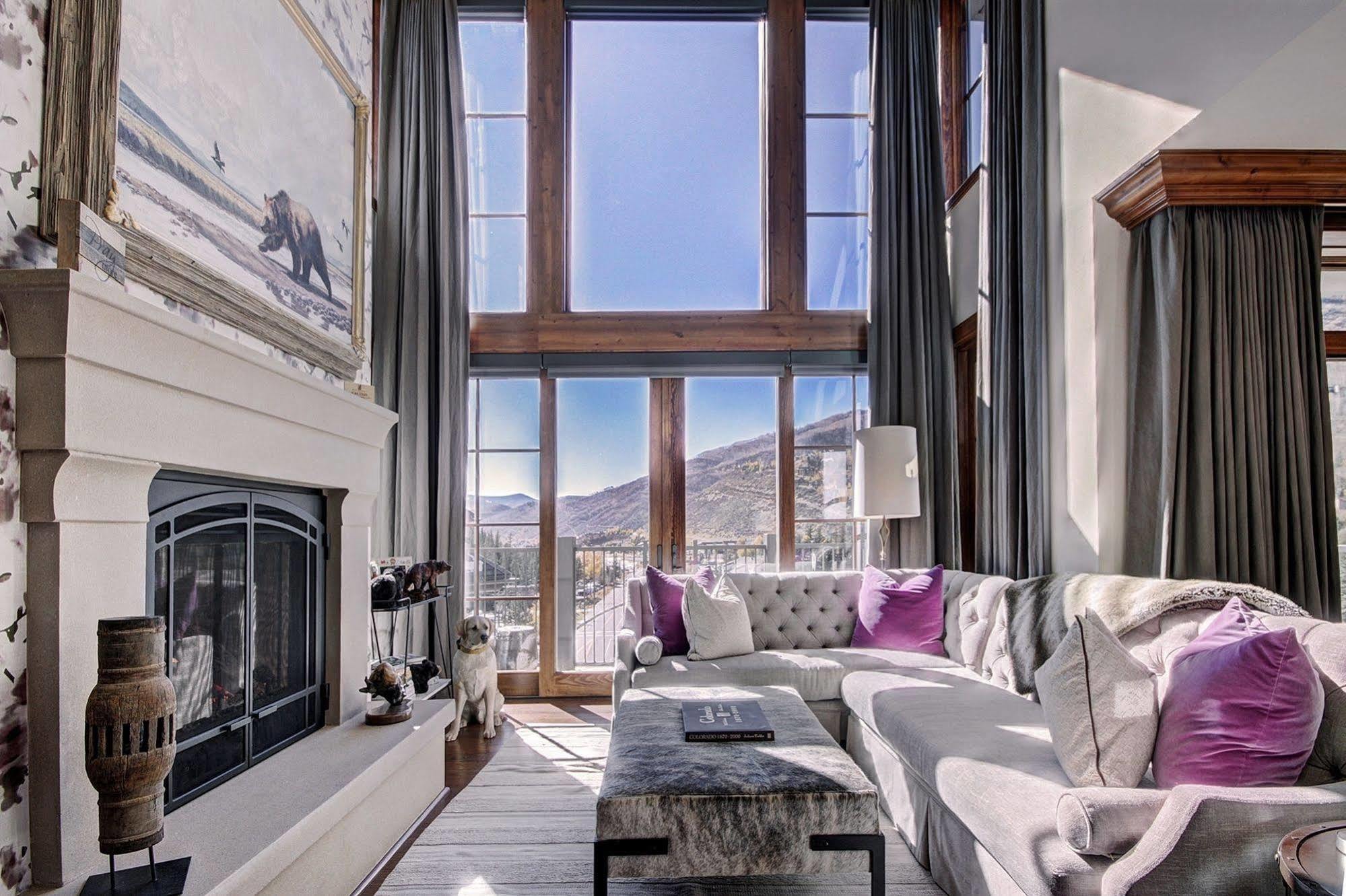Legendary Lodging At The Ritz Vail Exterior photo